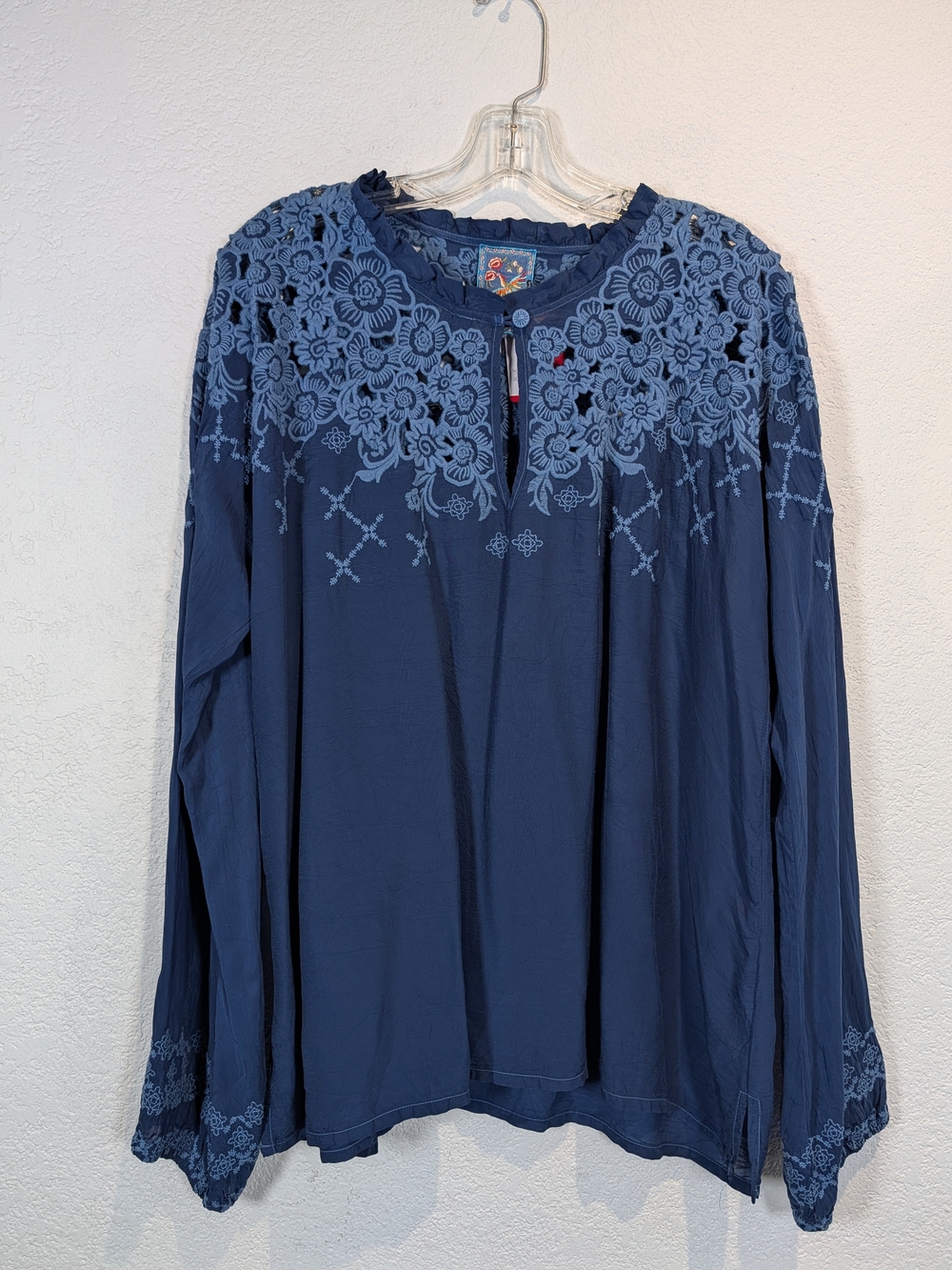 Johnny Was Navy Blue Embroidered Floral Peasant Tunic, Size M/L